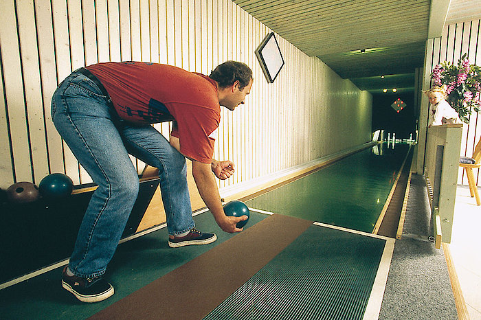 Kegeln Urlaub auf dem Erlebnis-Bauernhof in Bayern